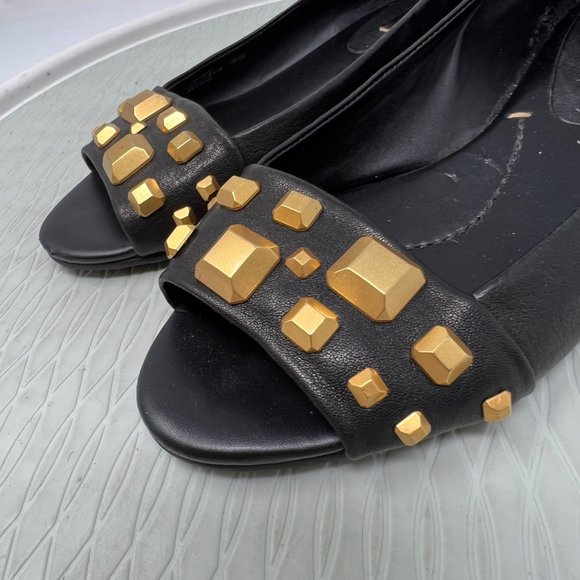 BCBGMaxAzria Studded Peep Toe Wedge Sandal Womens 6 Black Leather Boho - Picture 4 of 7